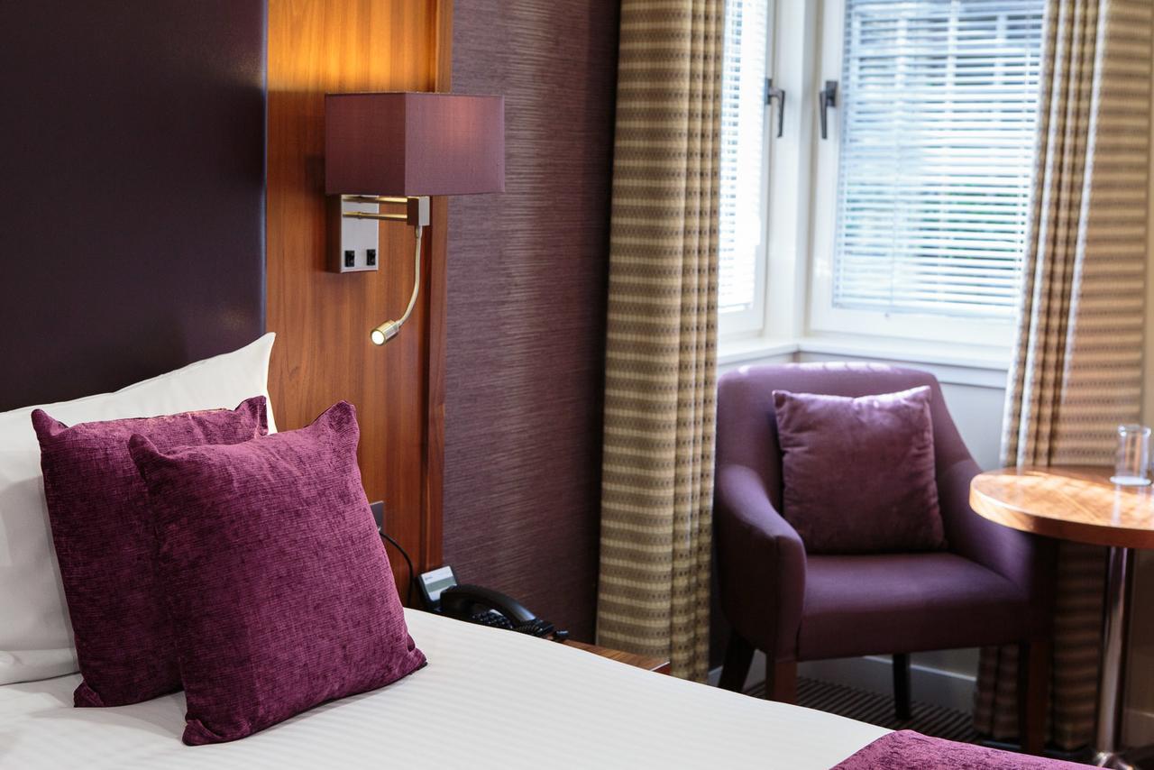 The Roseate Edinburgh - Small Luxury Hotels Of The World Kültér fotó A room at the hotel