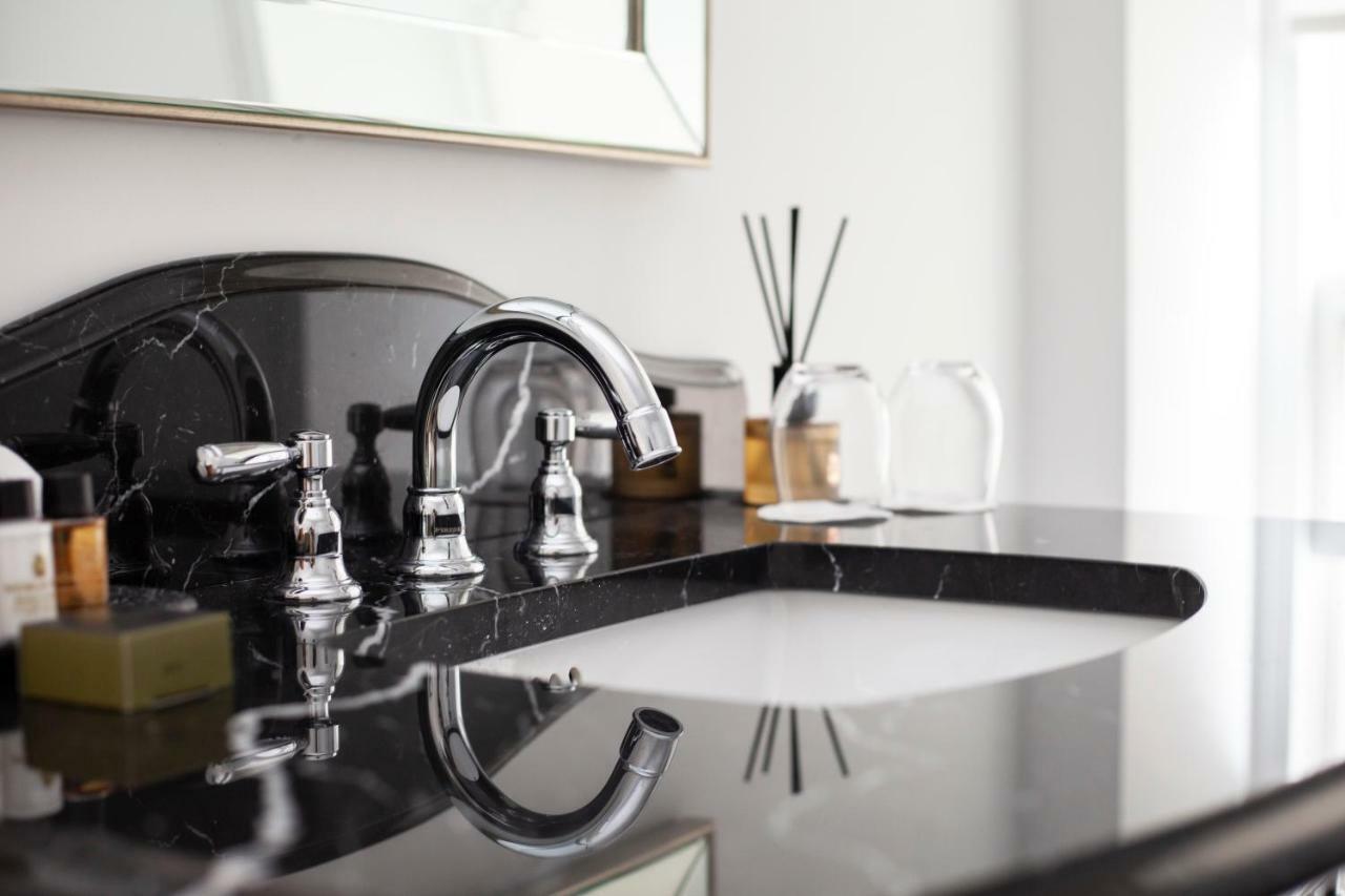 The Roseate Edinburgh - Small Luxury Hotels Of The World Kültér fotó A Reed Diffuser